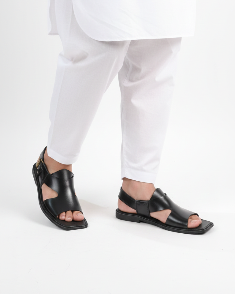 Handmade Pure Leather Panjedar Chappal – Black